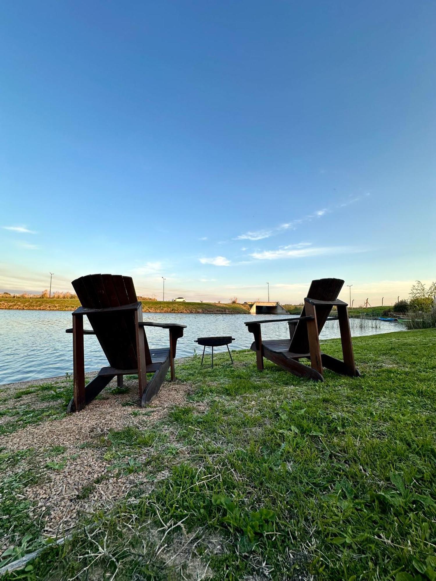Holiday home Casa Familiar A La Laguna En San Sebastian, Escobar, 3 Dormitorios, Jardin, Pileta, Parrilla Y Canoas Zelaya