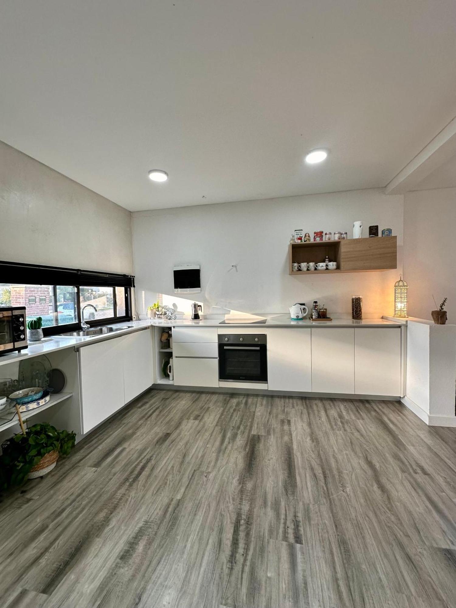 Casa Familiar A La Laguna En San Sebastian, Escobar, 3 Dormitorios, Jardin, Pileta, Parrilla Y Canoas Holiday home *